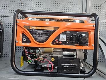 открыто: Бензиновый генератор модели "LIVI 7600E" в оранжевом корпусе с черной — 4