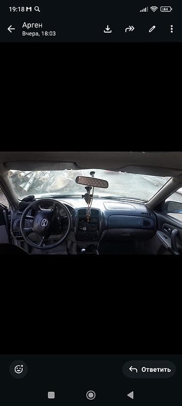 Mazda Familia: 2003 г., Ручные, Дизель, Седан — 3