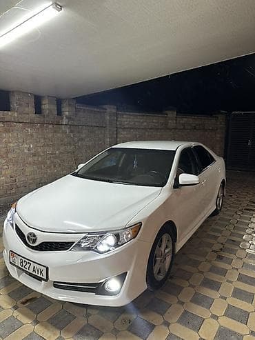 Toyota Camry: 2014 г., 2.5 л, Автомат, Бензин, Седан