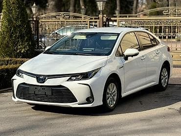 карол: Toyota Corolla: 2021 г., 1.8 л, Автомат, Гибрид, Седан — 3