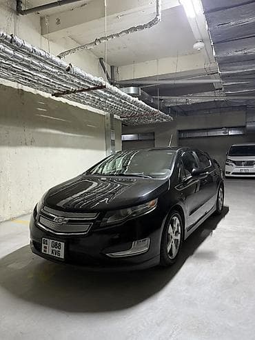jet auto: Chevrolet Volt: 2012 г., 1.4 л, Гибрид, Хэтчбэк — 3