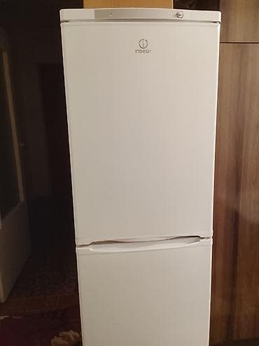 x 5 pro: Холодильник Indesit, Двухкамерный — 3