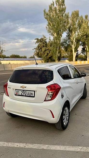Транспорт: Chevrolet Spark: 2019 г., 1 л, Вариатор, Бензин, Хэтчбэк — 5