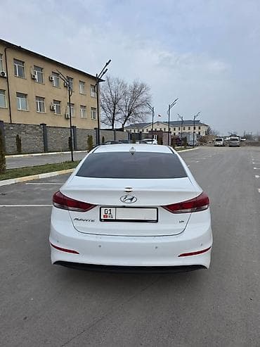 elantra 2018: Hyundai Elantra: 2018 г., 1.6 л, Автомат, Бензин, Седан — 6