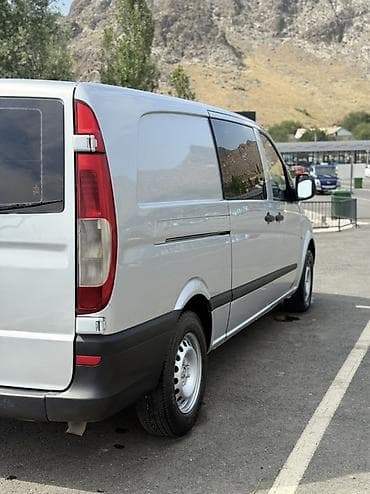 стекло на фару 124: Mercedes-Benz Vito: 2008 г., Механика, Дизель, Фургон — 1