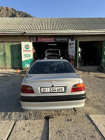 ветровики на ауди: Продаётся легковой автомобиль седан серебристого цвета. Основные — 2