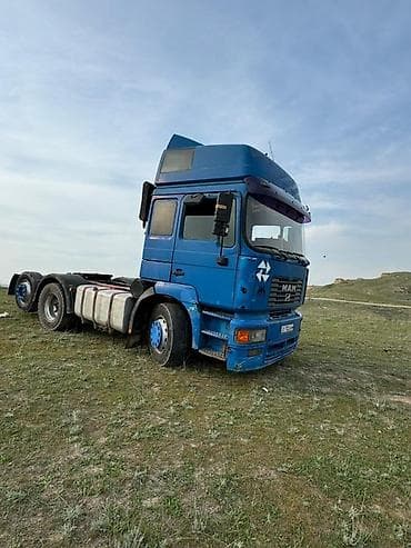 камаз тягач с прицепом: Тягач, MAN, 2000 г., Без прицепа — 5