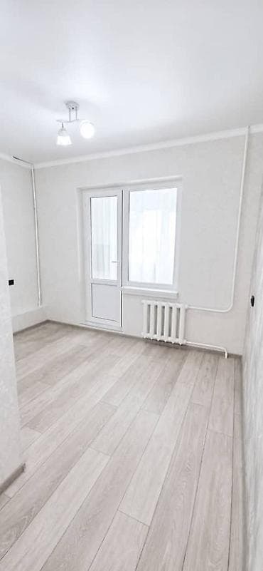 76: 1 комната, 33 м², 7 мкр 105 серия, 4 этаж — 6