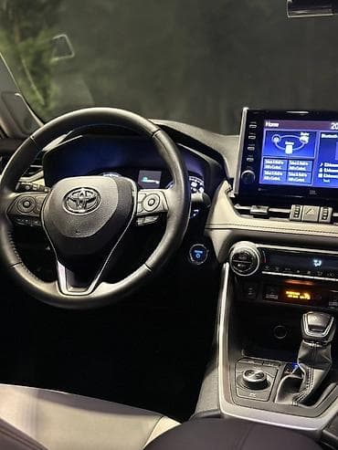 prius v: Toyota RAV4: 2022 г., 2.5 л, Вариатор, Бензин, Кроссовер — 9