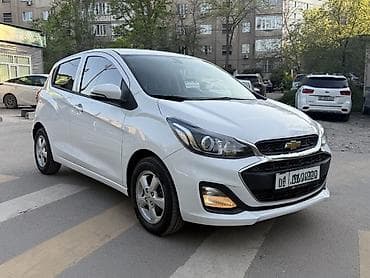 к3 2019: Chevrolet Spark: 2020 г., 1 л, Вариатор, Бензин, Хэтчбэк — 3