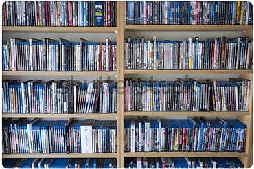 CD, DVD диски: Видео DVD-дисктер (фильмдер менен) сатылат, 15 сомдон, баарын алсаңыз — 2