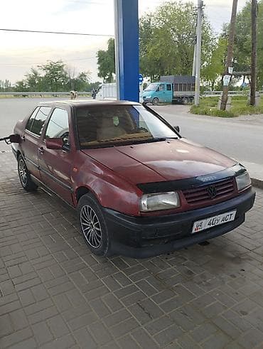 труба для глушителя: Volkswagen Vento: 1993 г., 1.8 л, Механика, Бензин, Седан — 1