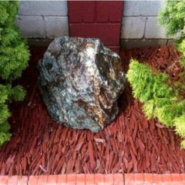 фонтан дома: Фонтаны из натурального камня. А так-же декорирование клумб. Дополнить — 3