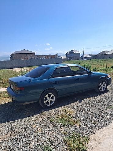 тойота значок: Toyota Camry: 1997 г., 2.2 л, Автомат, Газ, Седан — 3