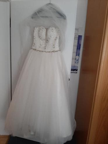 букет невесты бишкек цены: Свадебное платье, S, С фатой, Б/у — 1