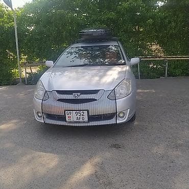 камири 70: Продаётся компактный универсал с правым рулём, серебристый цвет — 4