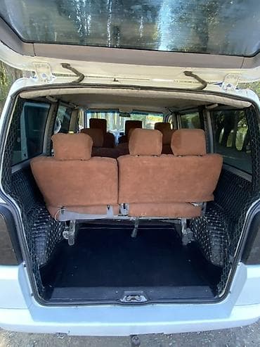 Унаа: Mercedes-Benz Vito: 2003 г., 2.2 л, Кол менен иштөөчү, Вэн/Минивэн — 5