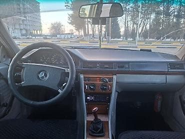 моющий пылесос для химчистки салона автомобиля бу: Mercedes-Benz W124: 1990 г., 2.5 л, Механика, Дизель, Седан — 5