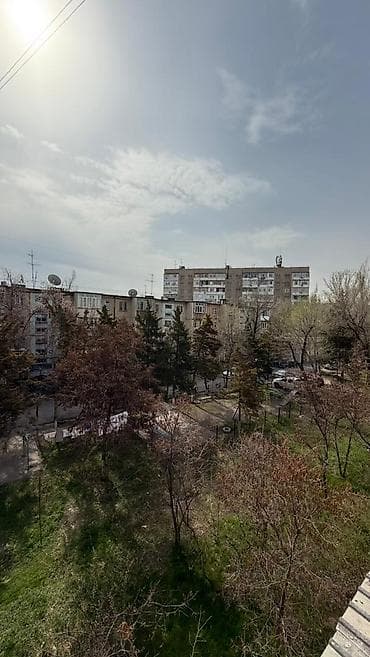 32: 1 комната, 32 м², 104 серия, 4 этаж, Косметический ремонт — 5