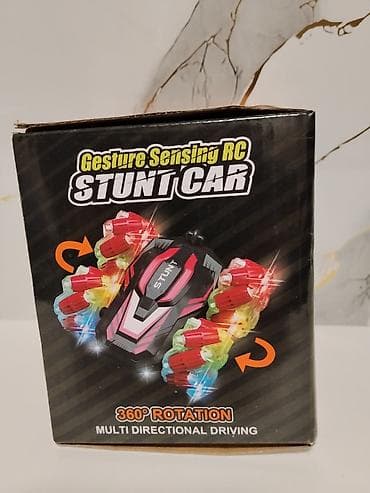 Игрушки: Жестовая радиоуправляемая машинка-каскадер LOOZIX (Gesture Sensing RC — 5