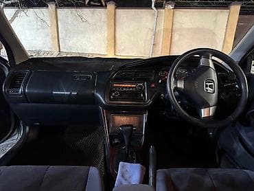 чере: Honda Torneo: 2001 г., 1.8 л, Автомат, Бензин, Седан — 8