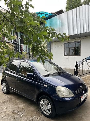 Toyota Yaris: 2002 г., 1.3 л, Автомат, Бензин, Хэтчбэк