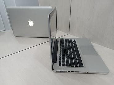 surface studio: MacBook Pro 13" - Процессор: Intel Core i5 - Графика: Intel HD — 3