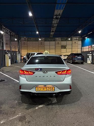 byd e2 2019: Hyundai Sonata: 2019 г., 2 л, Автомат, Газ, Седан — 2