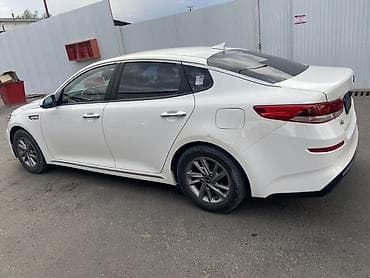 Продажа авто: Kia K5: 2019 г., Газ, Седан — 6