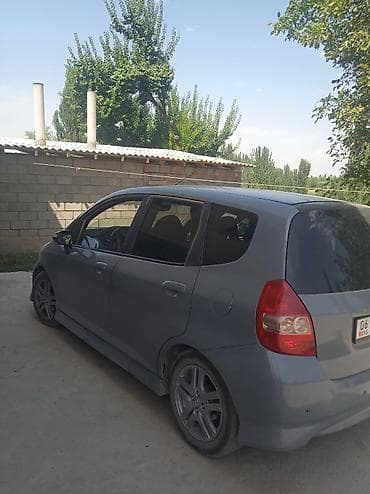 daewoo matiz 2: Honda Jazz: 2008 г., 1.4 л, Хэтчбэк — 4