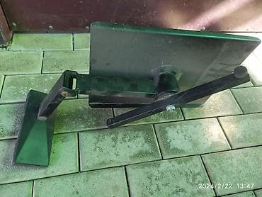 Продаю настенная жел полка для бытовой техники, качественная