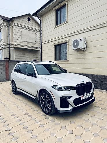 капитан: BMW X7: 2020 г., 4.4 л, Бензин — 8