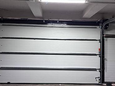 складные металлические двери: Сендвич панели, Автоматические, Alutech, Для гаража, Для частного дома, Для автомойки, С калиткой, Оптом, Новый, Платная установка — 3