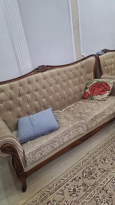 стулья кант: Комплект классической мягкой мебели от бренда ЛИНА, трёхместный диван — 2