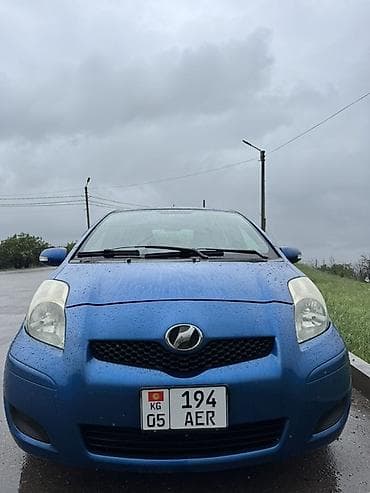 Транспорт: Toyota Vitz: 2010 г., Хетчбек — 4