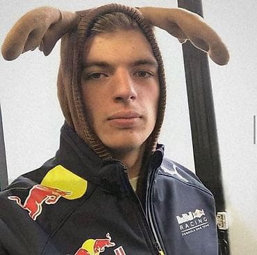 осенняя куртка: Это MAX VERSTAPPEN — 1