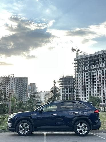 5: Toyota RAV4: 2021 г., 2.5 л, Автомат, Гибрид, Кроссовер — 5