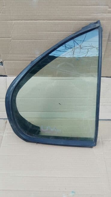 Задняя правая Nissan