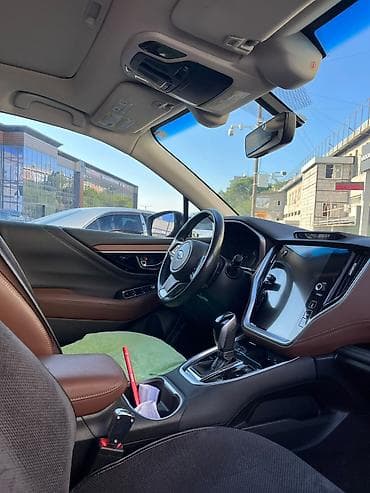 черная накидка: Subaru Outback: 2020 г., Универсал — 9