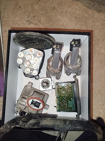 Набор оригинальных автозапчастей BMW для блока фар и электроники