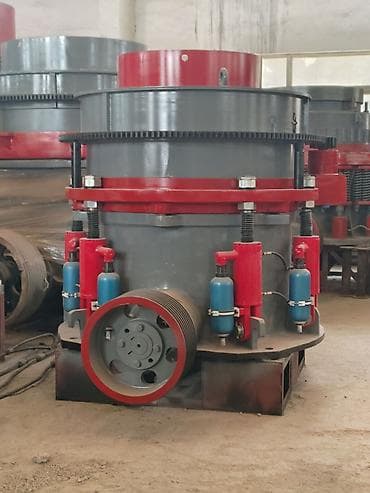 жыгыч: Многоцилиндровая конусная дробилка HP300. А так же имеются щековая — 2