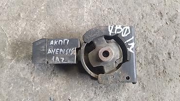 Подушка коробки передач Toyota