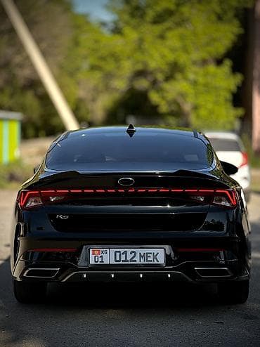 часы в машину: Продажа: черный седан бизнес‑класса (левый руль) Кузов и дизайн: - — 9