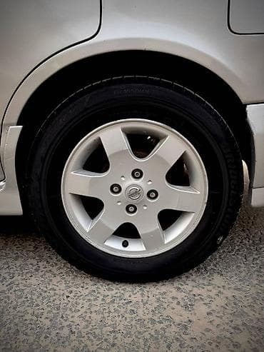 windom 20: Nissan Wingroad: 2004 г., 2 л, Автомат, Универсал — 2