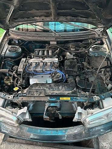 1kr fe: Mazda 323: 1994 г., Механика, Бензин, Седан — 2