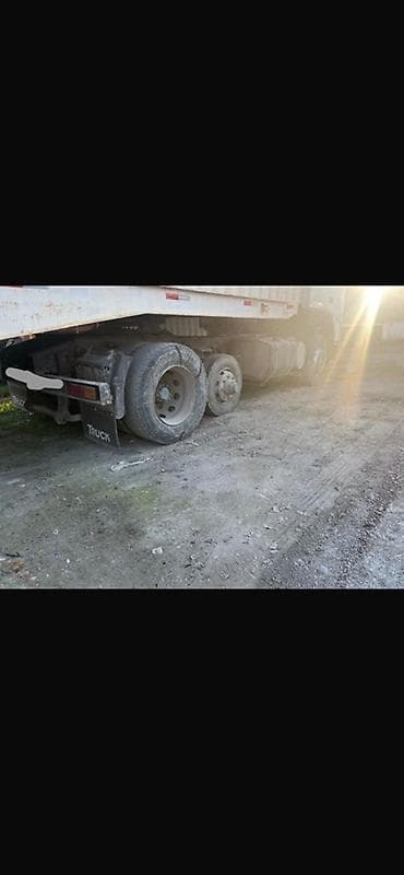 leksus is: Грузовик, Б/у — 1