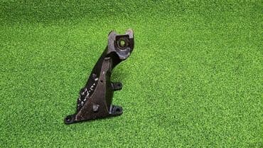 n62: Несущий кранштэйн двс правый е53 рест N62 6 757 708 Год 2005 В — 2