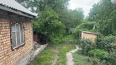 бренд хаус: Продается дом самана с кирпичной времянкой на участке 5 соток. Все — 8