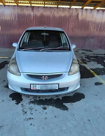 фиты: Honda Fit: 2001 г., 1.3 л, Автомат, Бензин, Хэтчбэк — 5