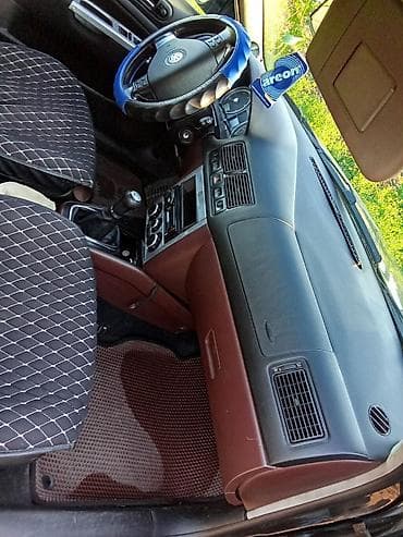 двигатель golf: Volkswagen Golf: 2000 г., 1.6 л, Ручные, Бензин, Хэтчбэк — 4